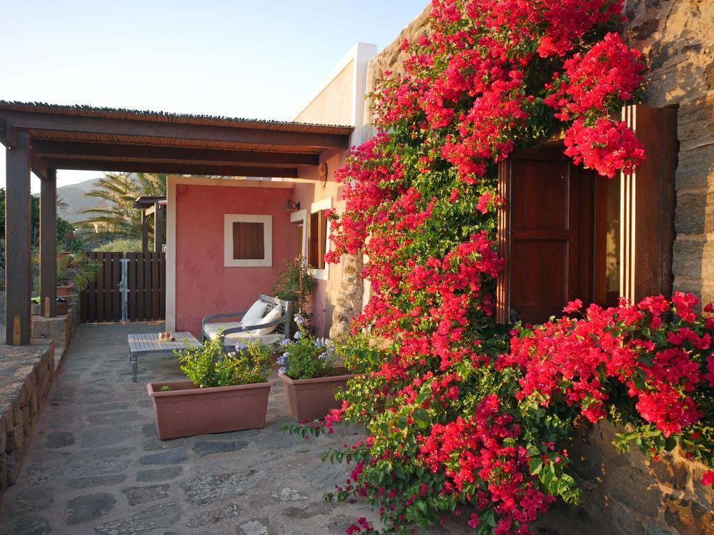 Apartamento Tgi Dammusi Preziosi Scauri  Exterior foto