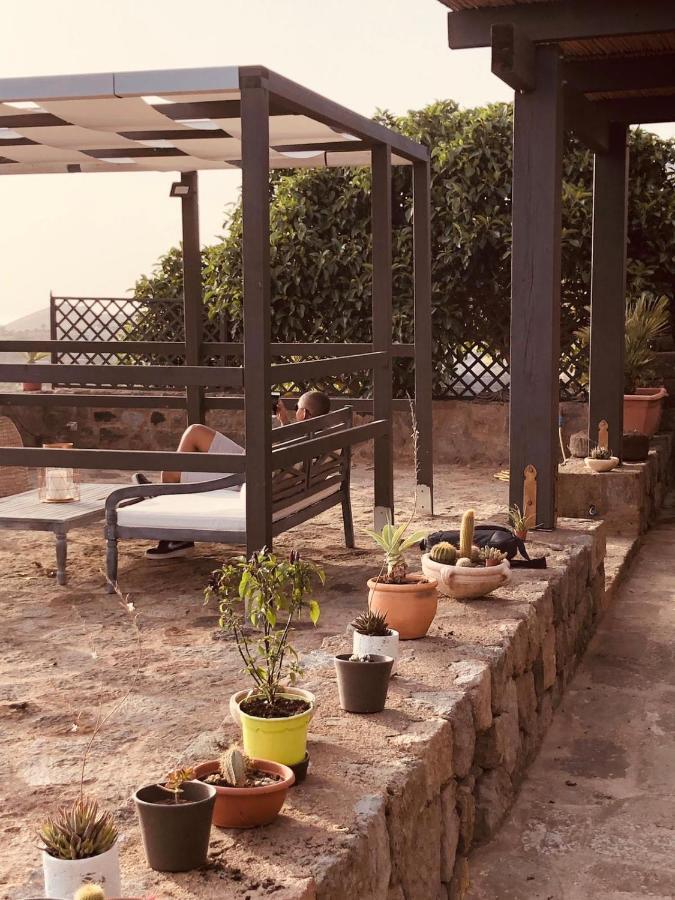 Apartamento Tgi Dammusi Preziosi Scauri  Exterior foto